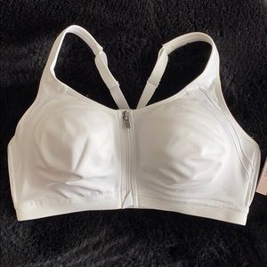 VS knockout sports bra
